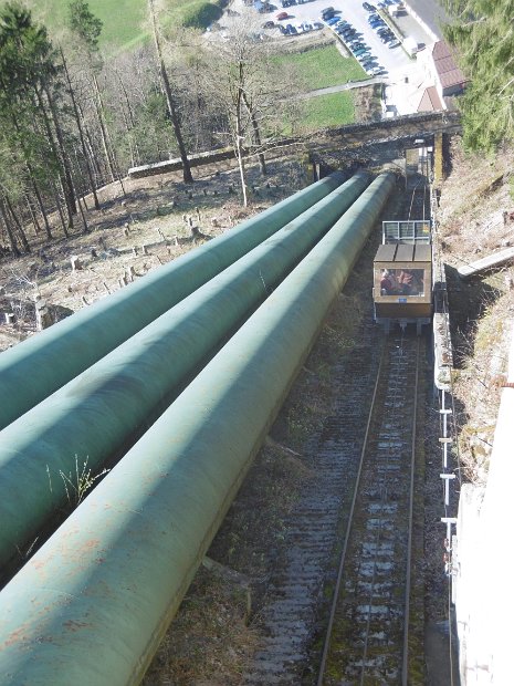 13 - Standseilbahn nach Amsteg