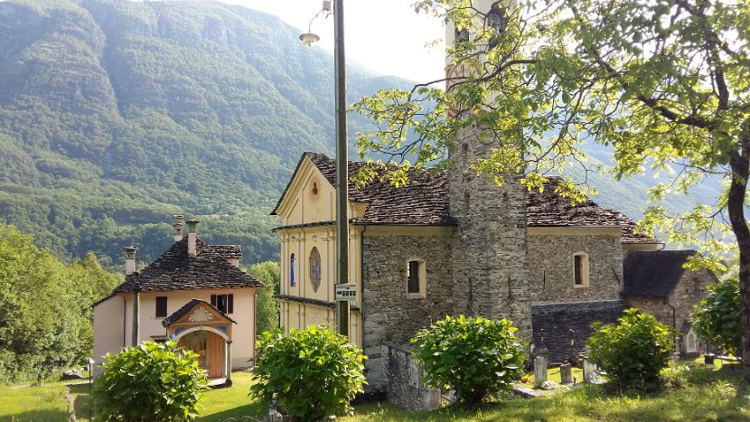 2019-05-24_09.15 Kirche von Aurigeno