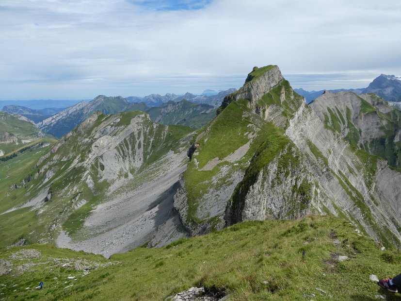 PraesiTour 2019 (07) - Auf dem Forstebrg, Blick zum Drusberg