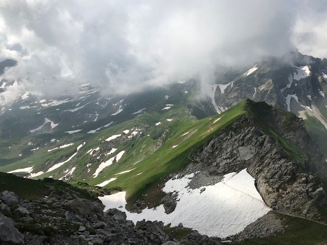 Vom Augstenberg hinab zum Bettlerjoch