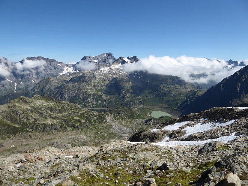 P1030858 Blick zum Titlis und Sustenpass