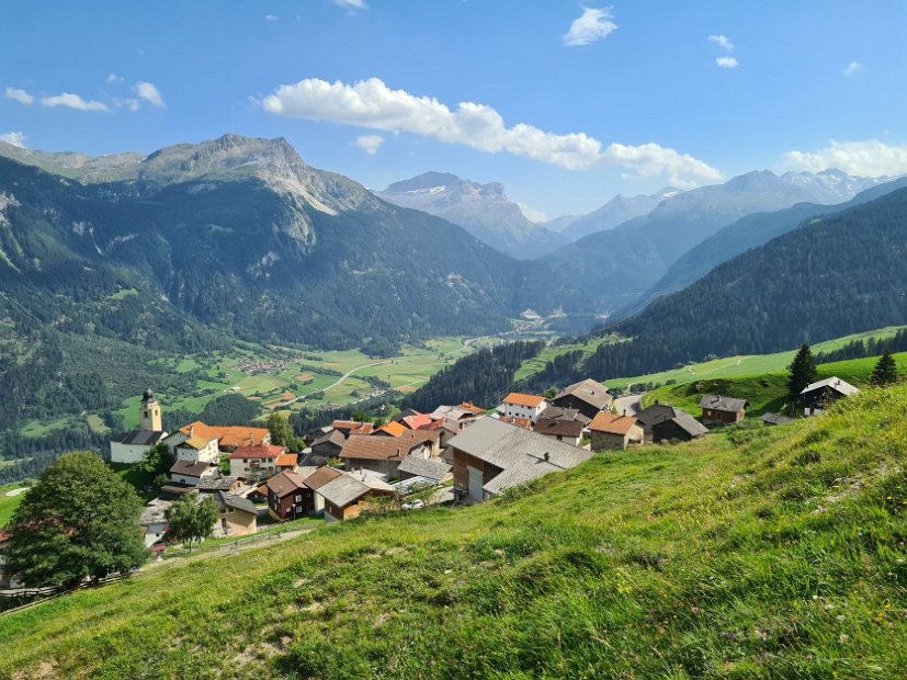 31 - unser Ziel, Mathon am Schamserberg