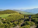 11 - im Aufstieg zum Piz Beverin, Blick zurueck Richtung Heinzenberg.jpg