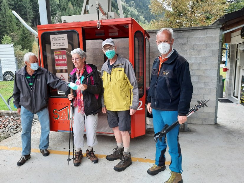 25.09.21 01-ws Valle Vergeletto Fahrbereit zur Alpe di Salei