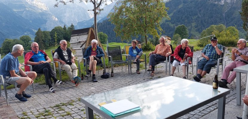 12 GT 2022 Huettenberg- warten auf den Apero