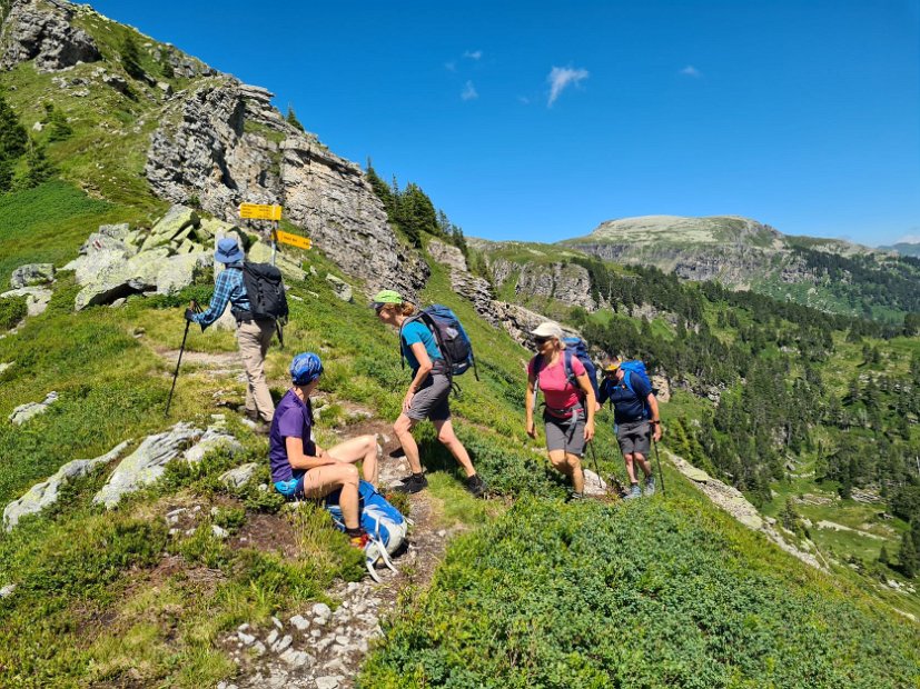 2. Tag EWF-PräsiTour 22 (34) - Auf dem Grat zwischen Hohgant und Eriz.jpg